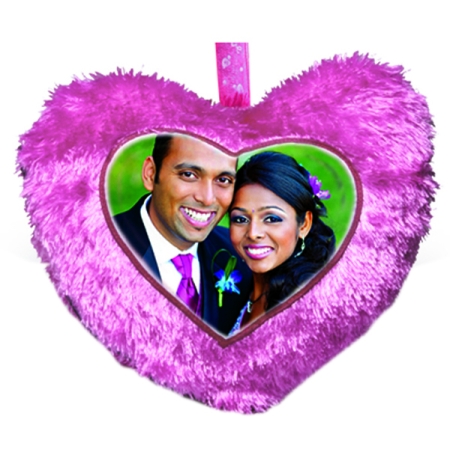 FUR PILLOW SMALL  HEART - PINK (8 inch)