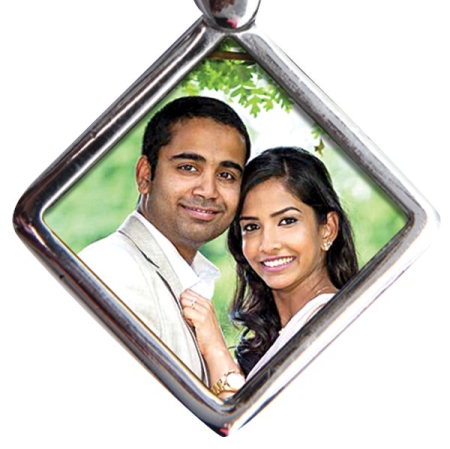 METAL KEYCHAIN - DIAMOND (DOUBLE SIDE)